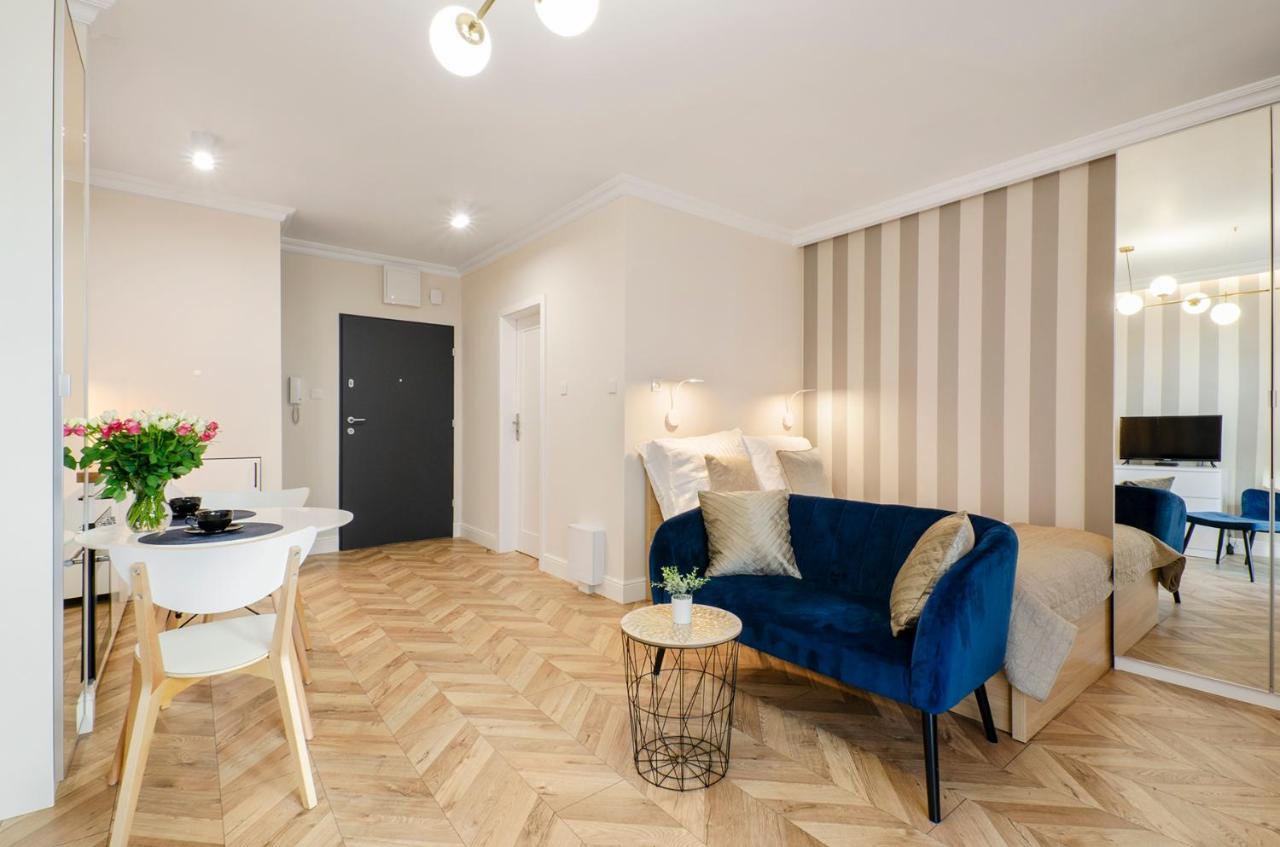Sky Home- Blue Apartament -Manufaktura, Bezplatny Parking, Klima, Dostep Na Kod Łódź Eksteriør billede