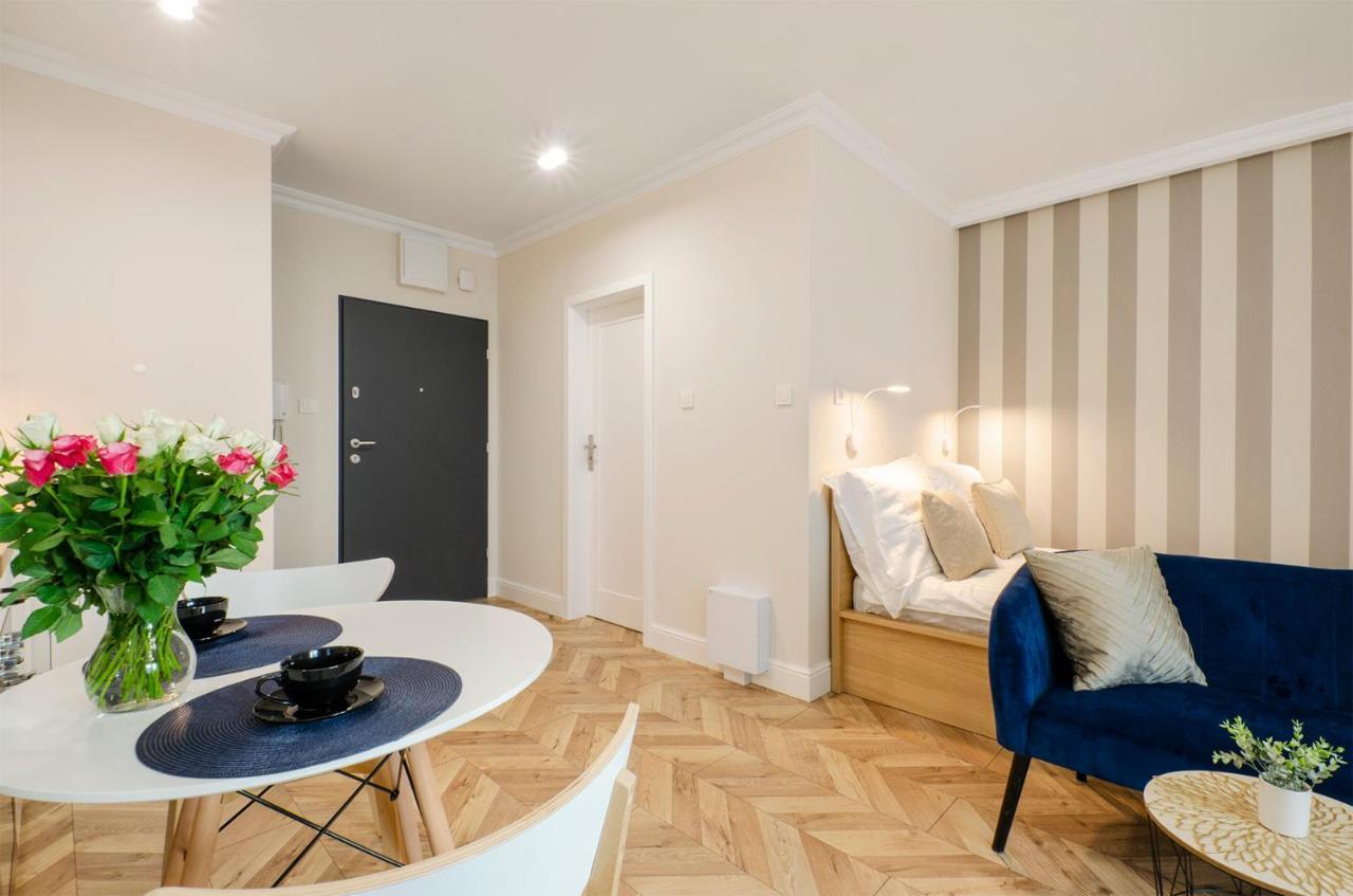 Sky Home- Blue Apartament -Manufaktura, Bezplatny Parking, Klima, Dostep Na Kod Łódź Eksteriør billede